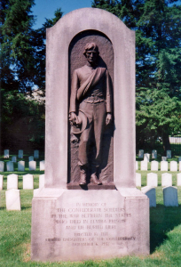 Monument at Woodlawn Cemetery